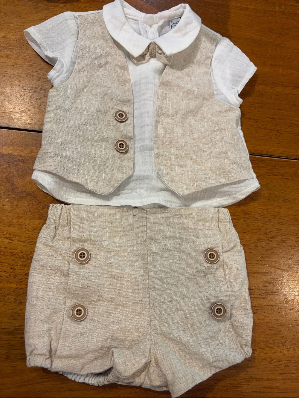 Neutral Beige Linen and Cotton Baby Boy Two-Piece Set with Vest - 0-3 Months